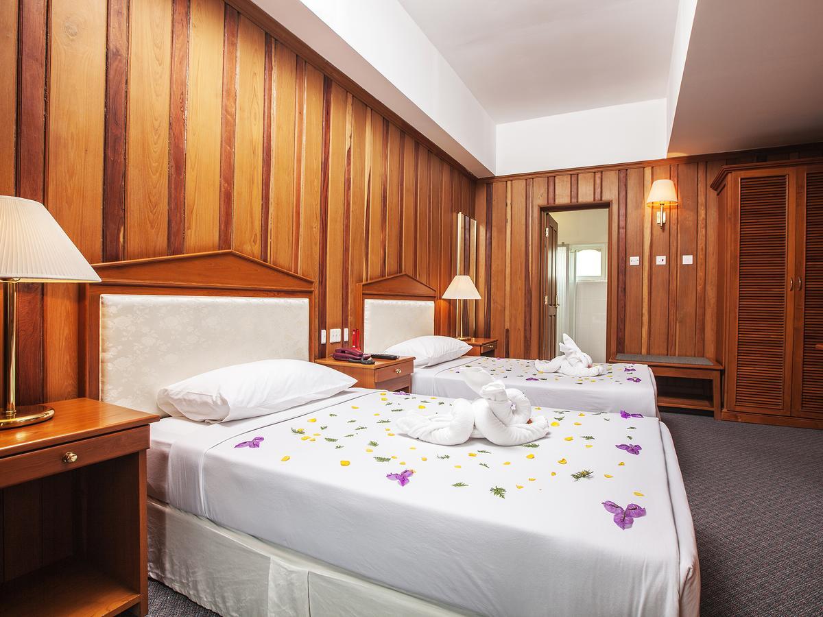 Aye Thar Yar Golf Resort Taunggyi Esterno foto