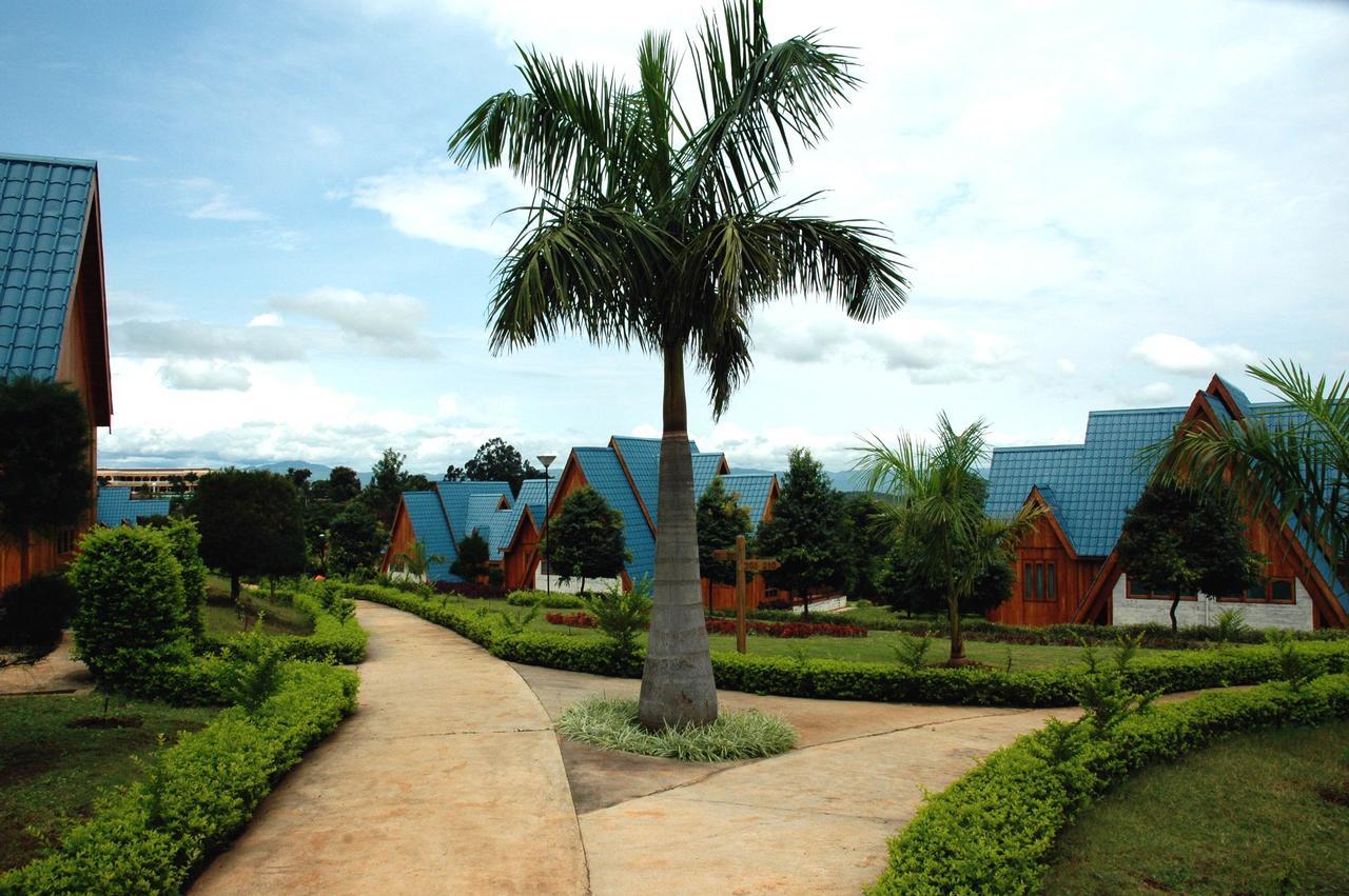Aye Thar Yar Golf Resort Taunggyi Esterno foto